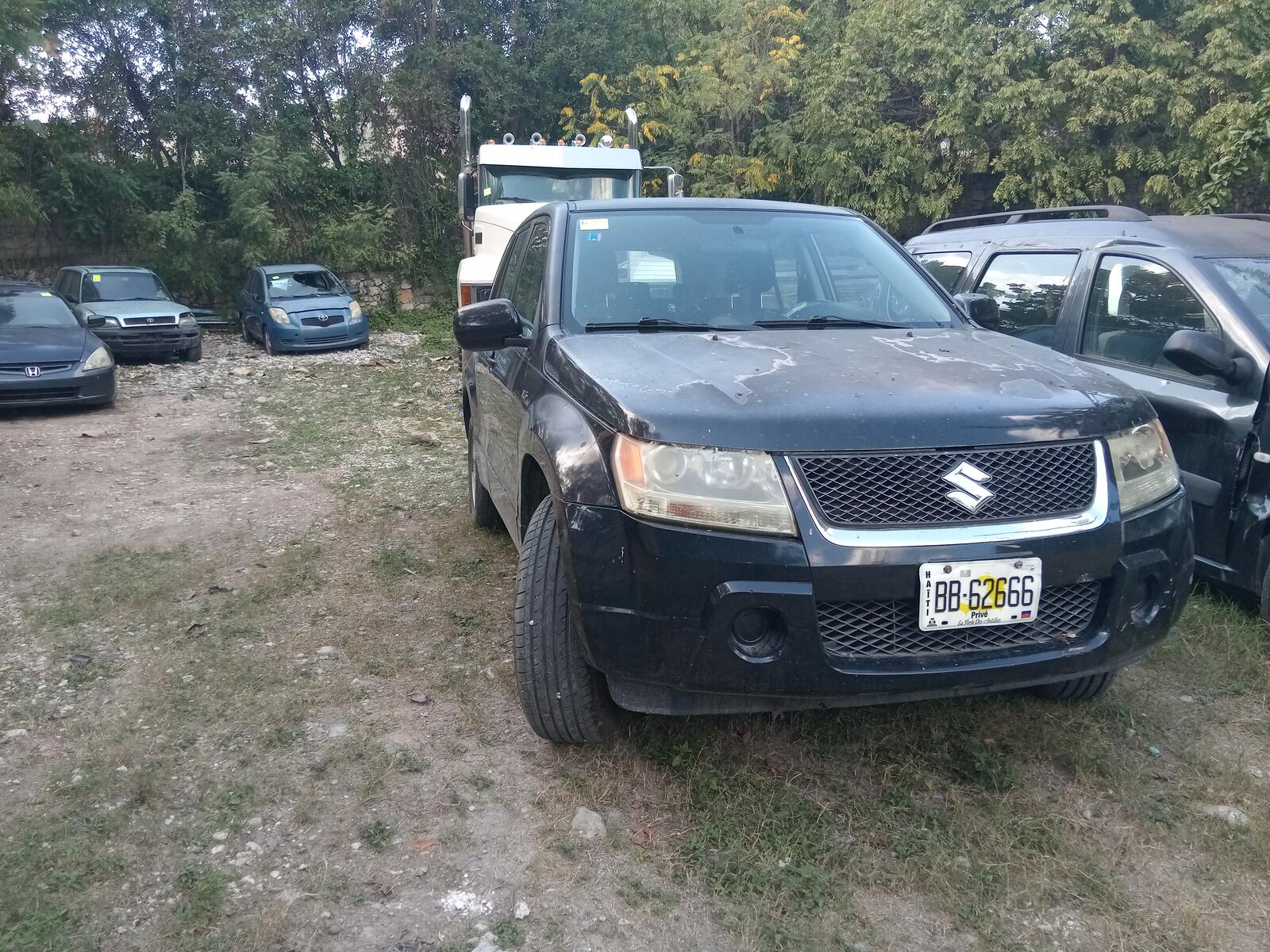 Suzuki Grand Vitara image 3